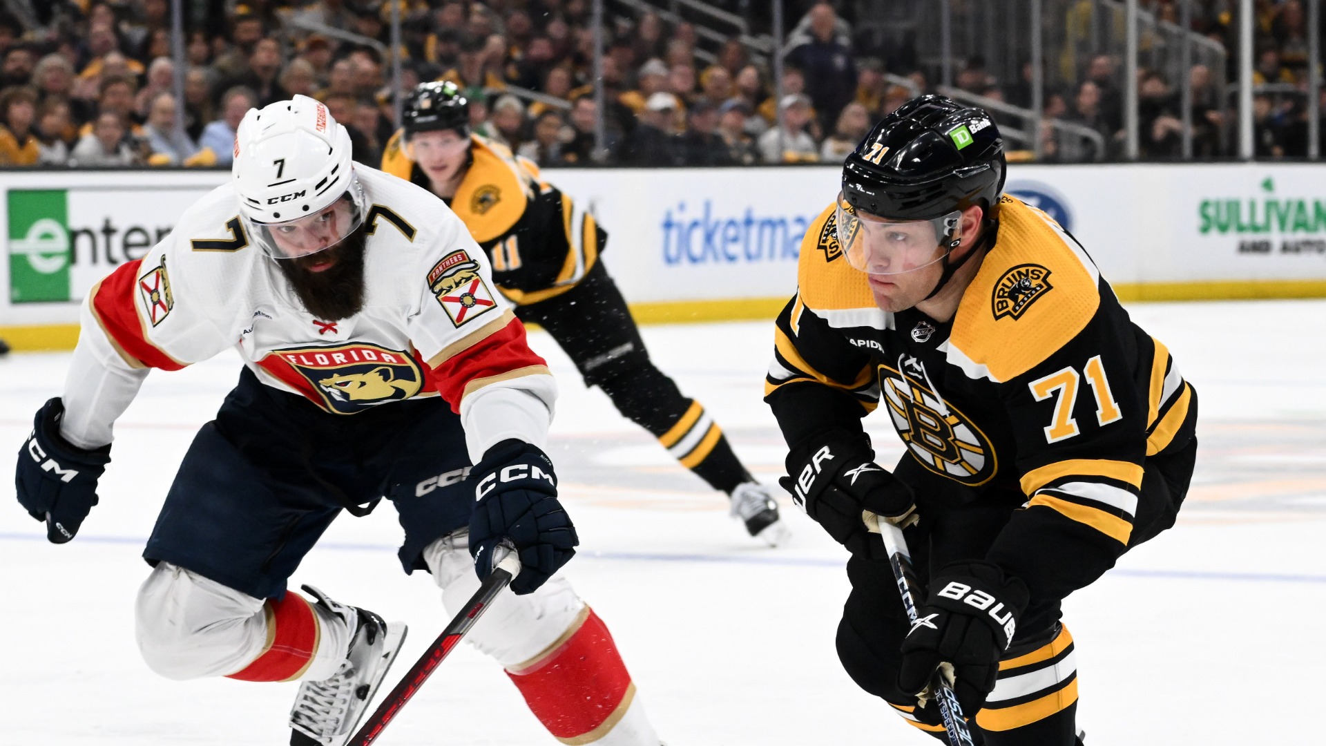 Boston Bruins forward Taylor Hall