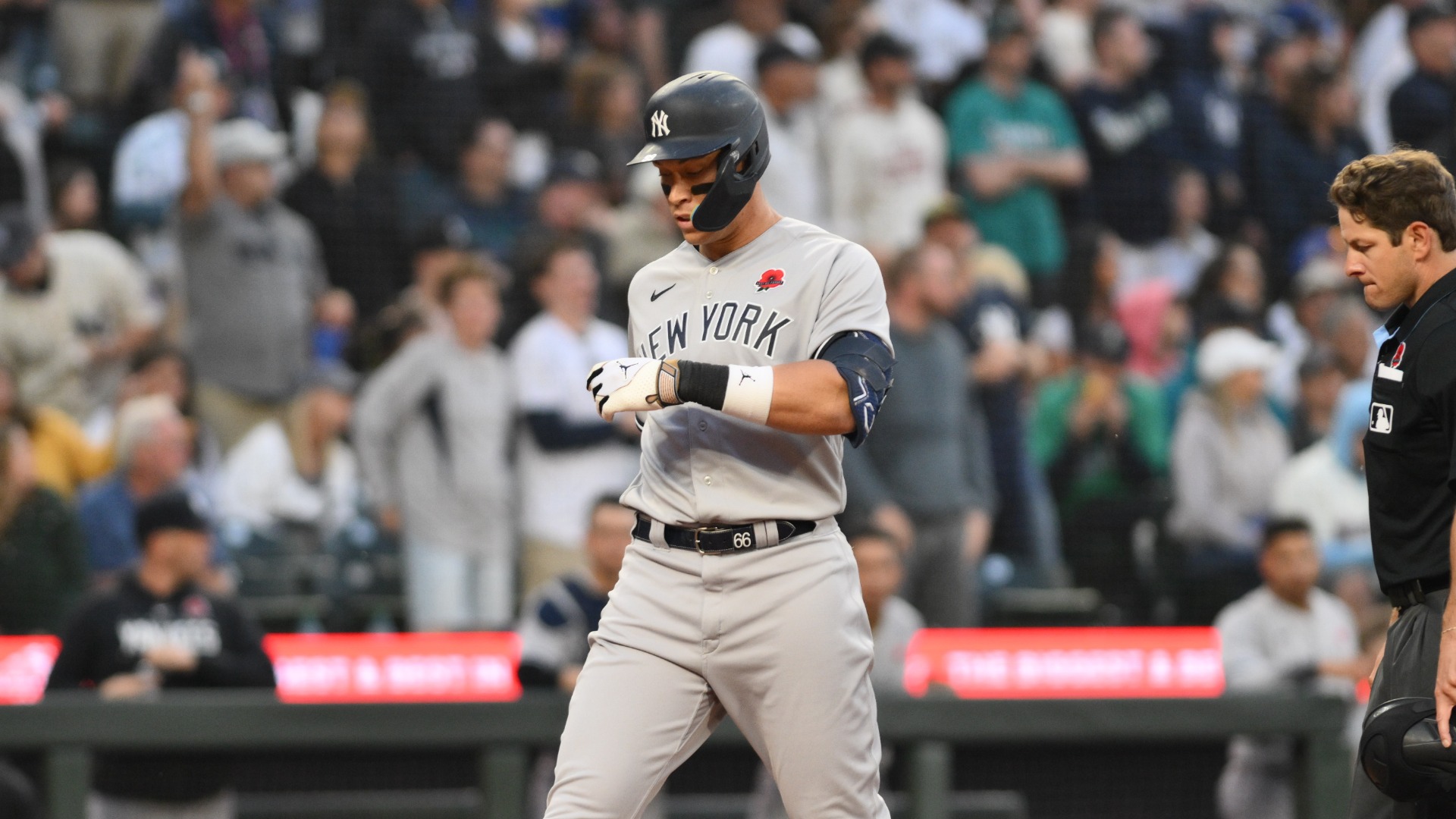 New York Yankees right fielder Aaron Judge