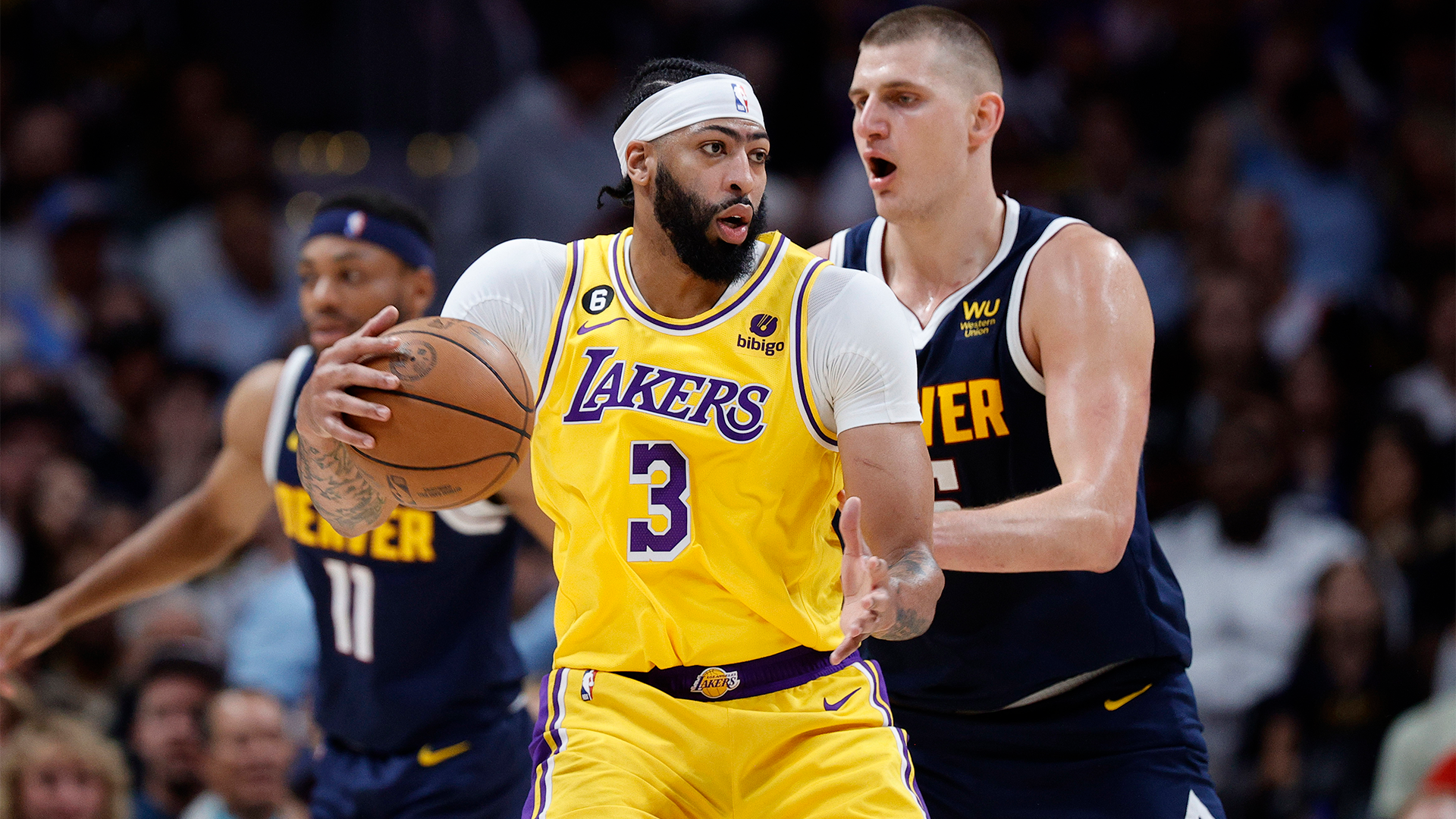 Los Angeles Lakers forward Anthony Davis and Denver Nuggets center Nikola Jokic