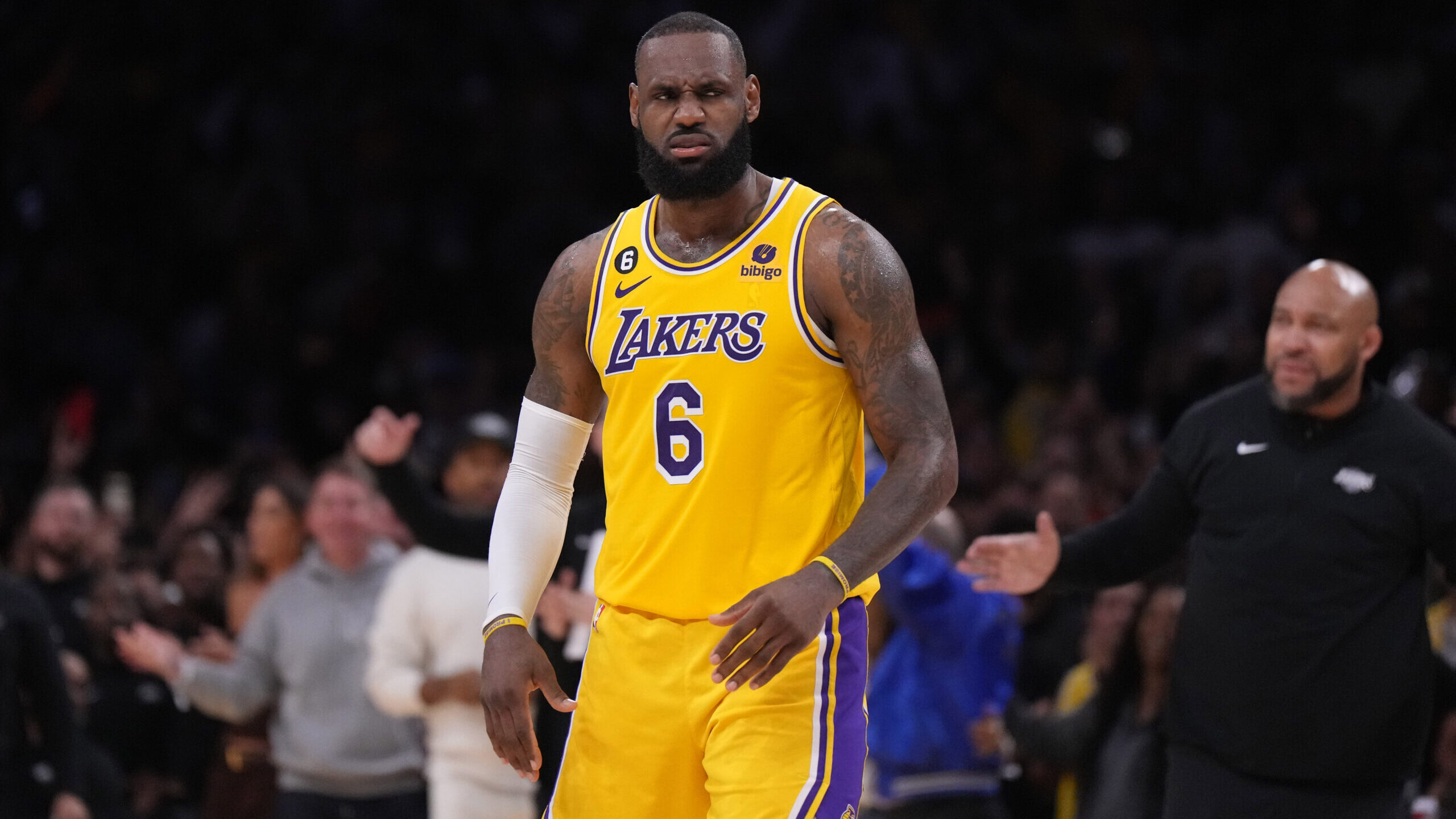 NBA: Playoffs-Golden State Warriors at Los Angeles Lakers