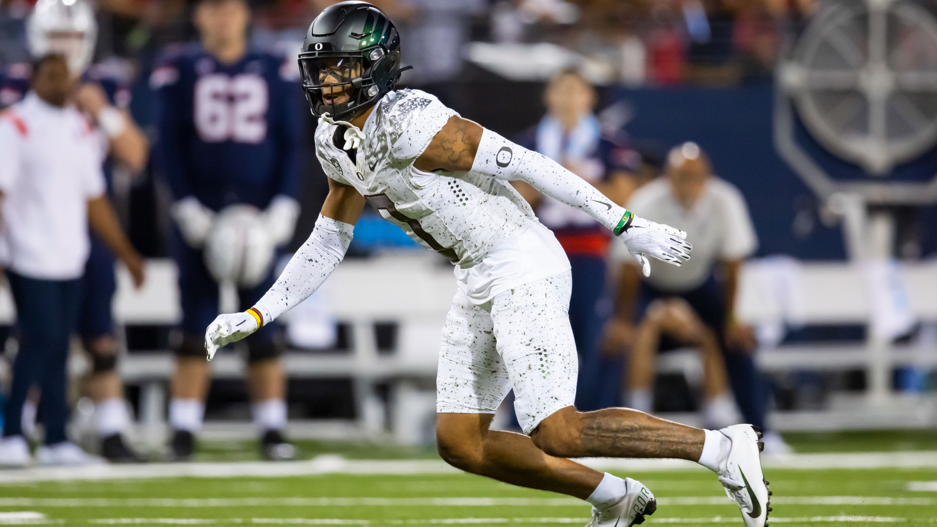 New England Patriots cornerback Christian Gonzalez