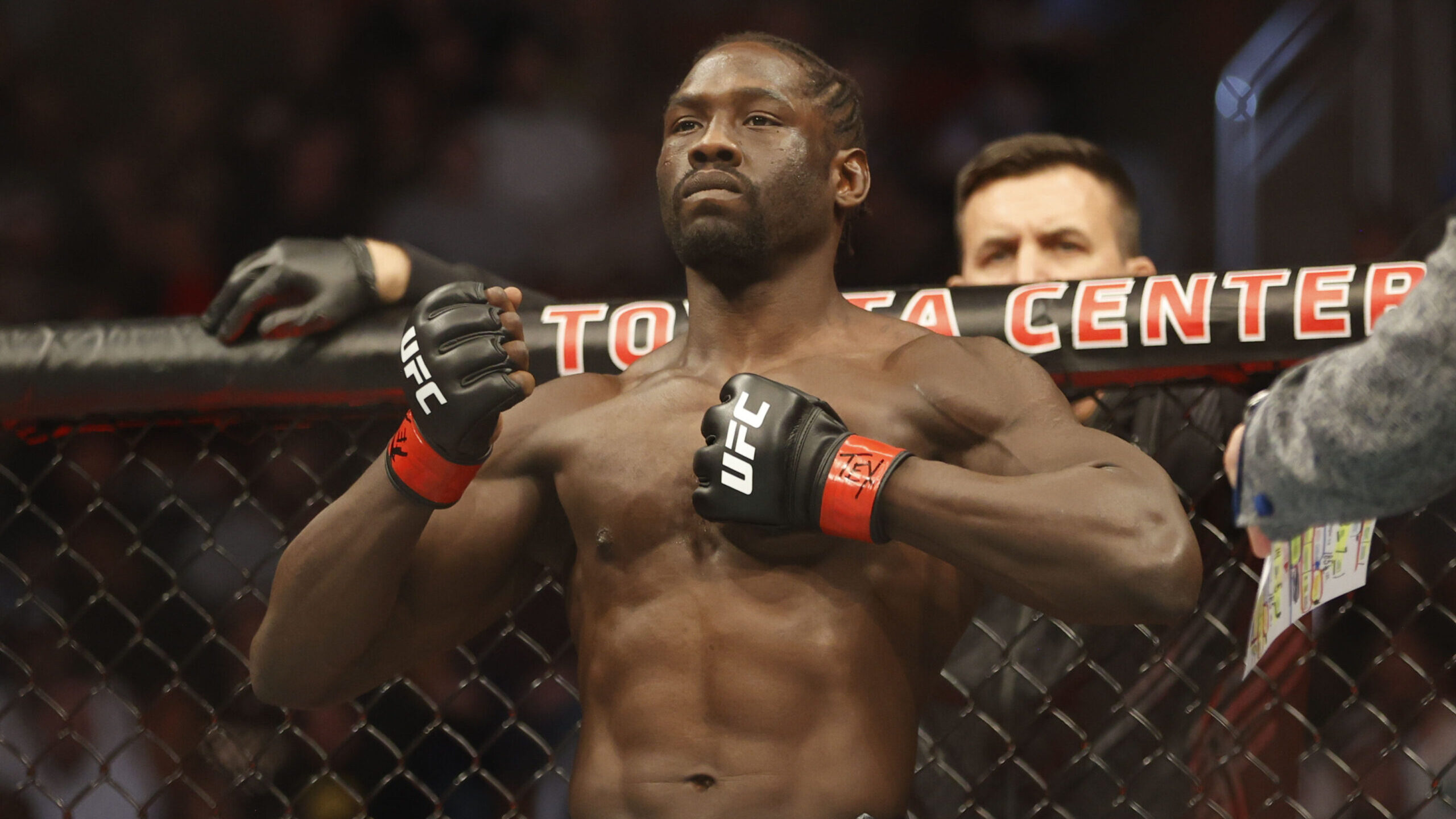 MMA: UFC 271-Cannonier vs Brunson