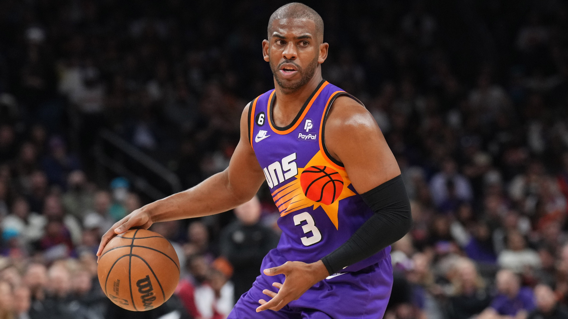 Phoenix Sun guard Chris Paul