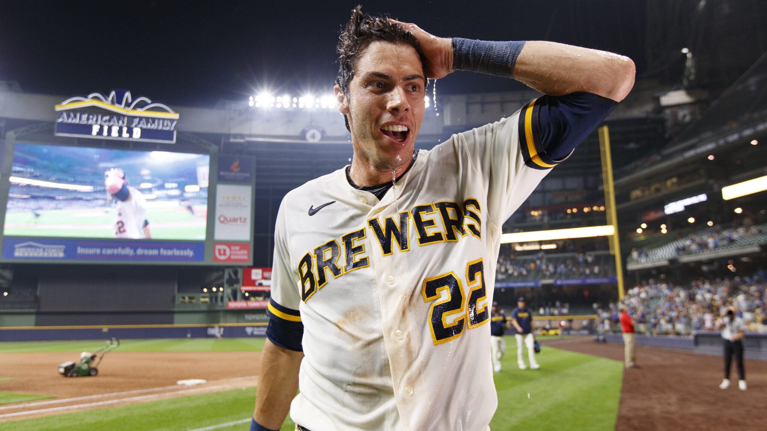 MLB: Cincinnati Reds at Milwaukee Brewers