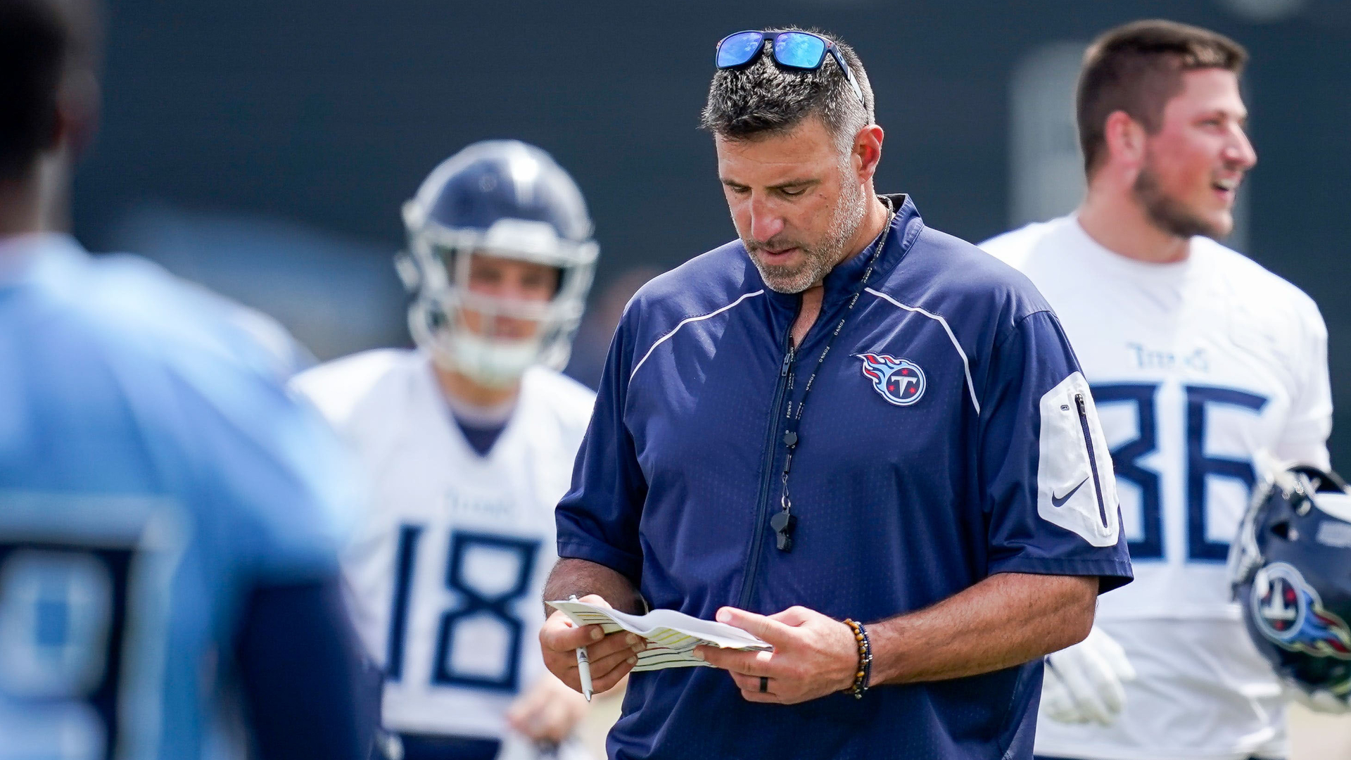 Tennessee Titans head coach Mike Vrabel