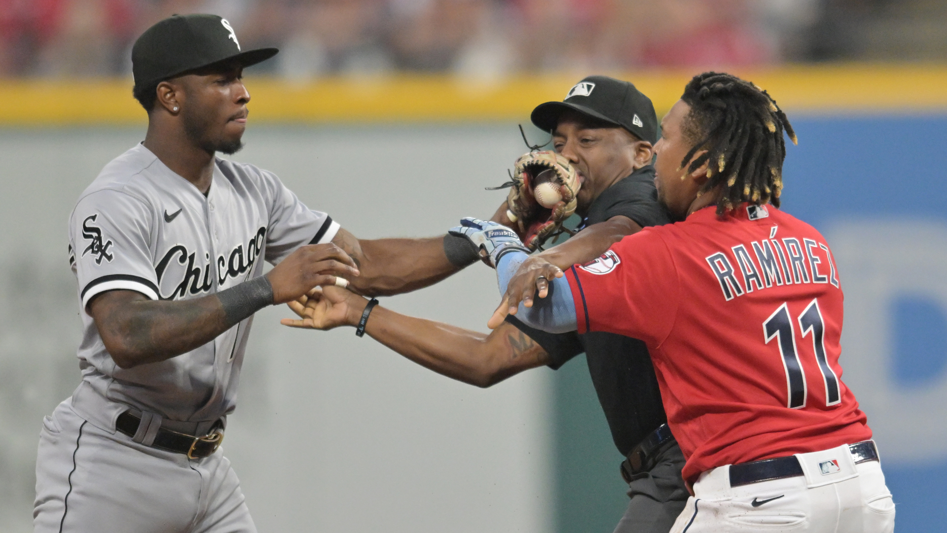 Cleveland Guardians José Ramírez, Chicago White Sox shortstop Tim Anderson
