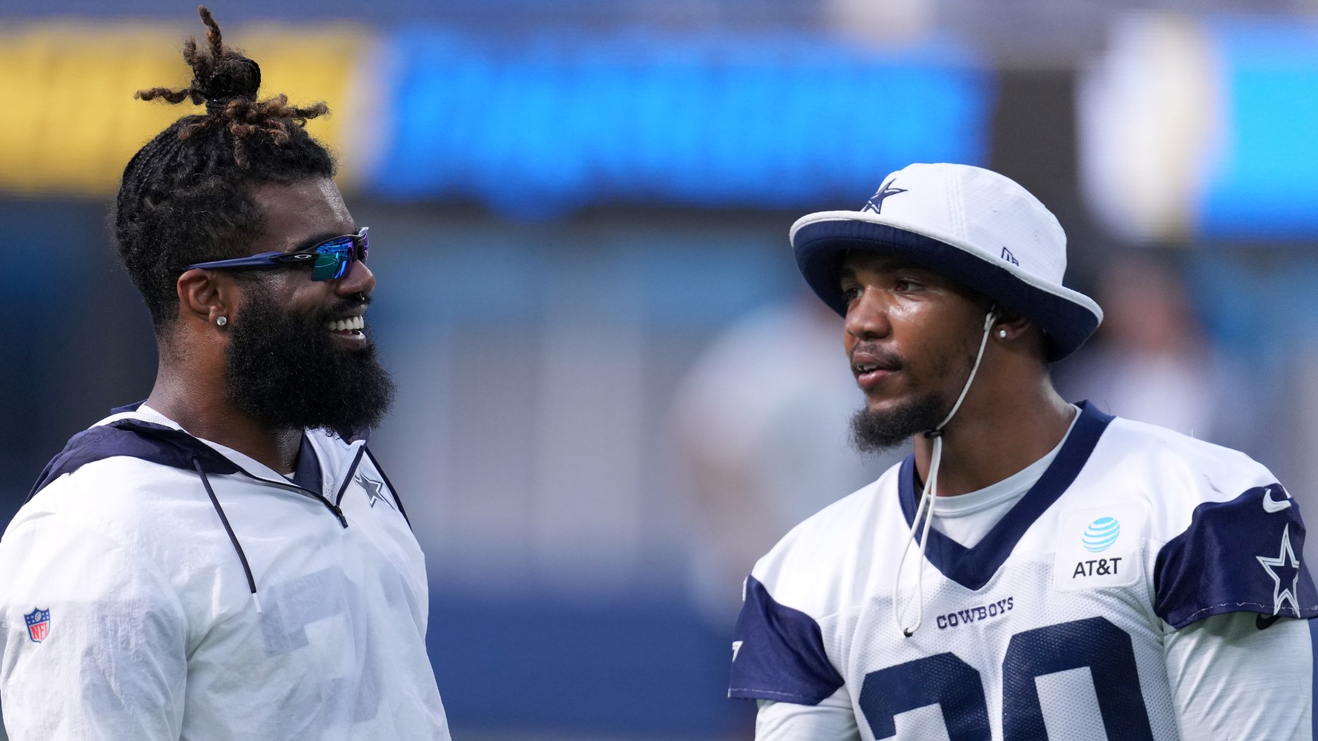 New England Patriots running back Ezekiel Elliott, Dallas Cowboys running back Tony Pollard