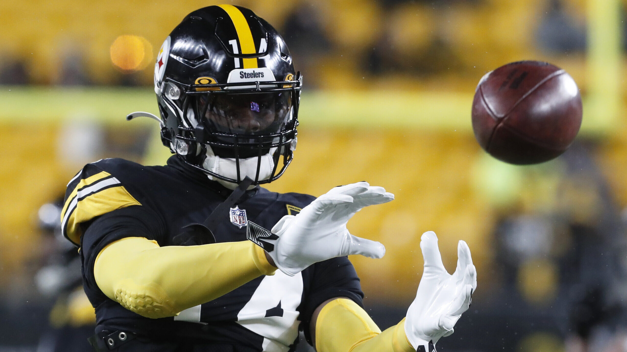 NFL: Las Vegas Raiders at Pittsburgh Steelers