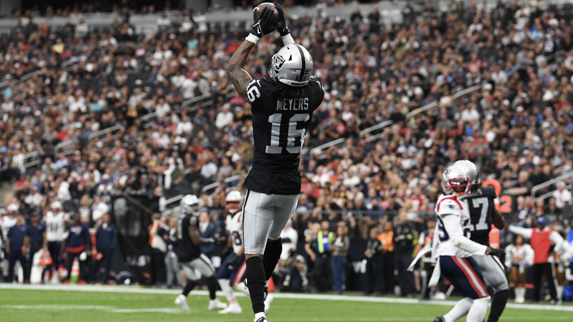 Las Vegas Raiders wide receiver Jakobi Meyers