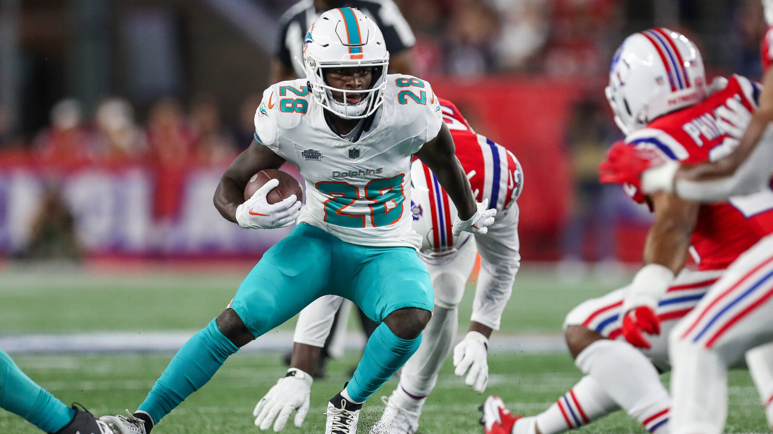 NFL: Miami Dolphins at New England Patriots