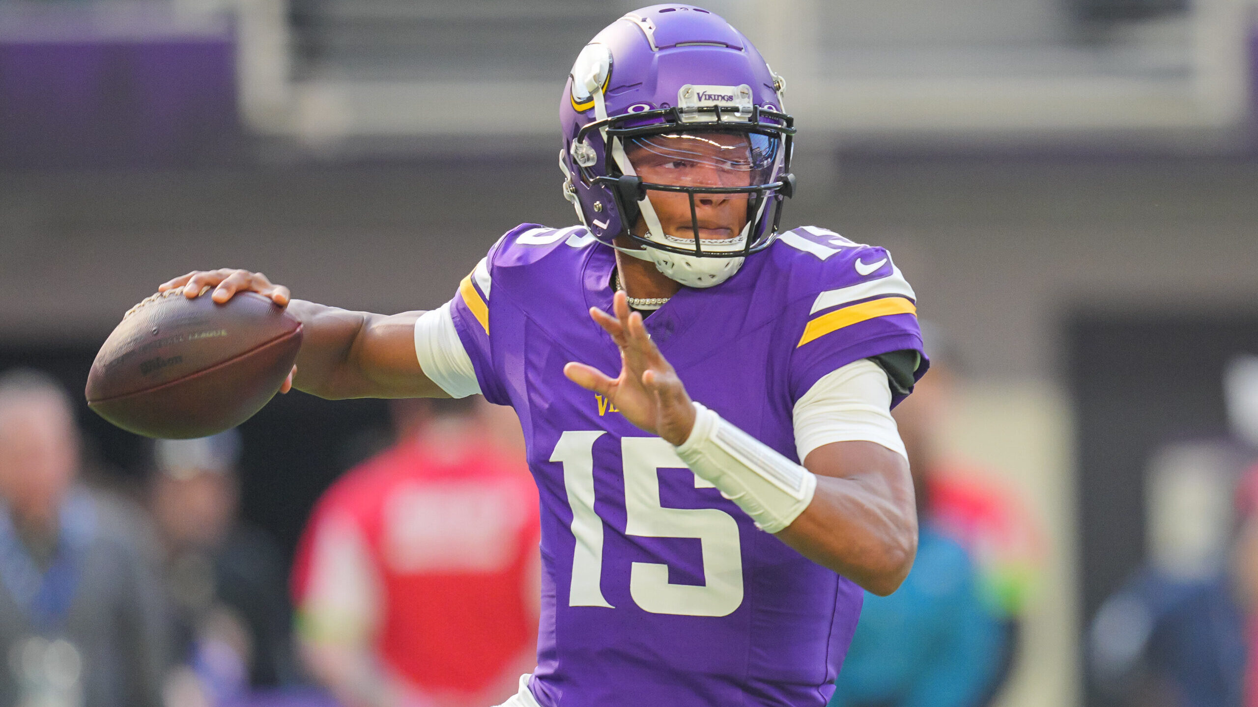 NFL: New Orleans Saints at Minnesota Vikings