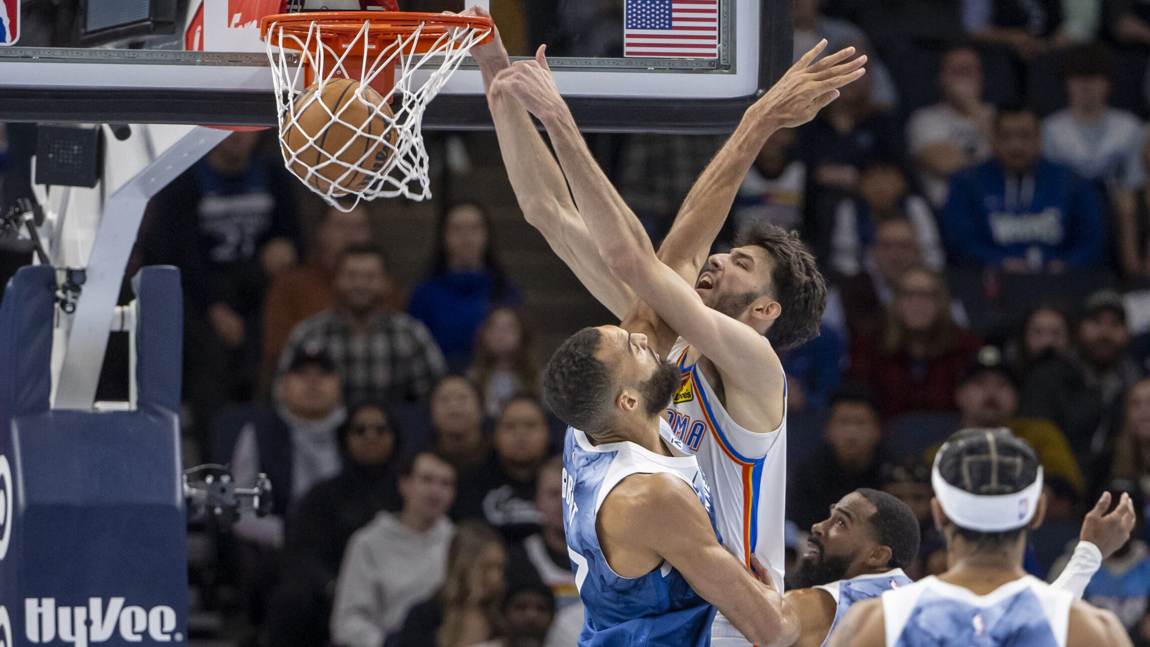 NBA: Oklahoma City Thunder at Minnesota Timberwolves