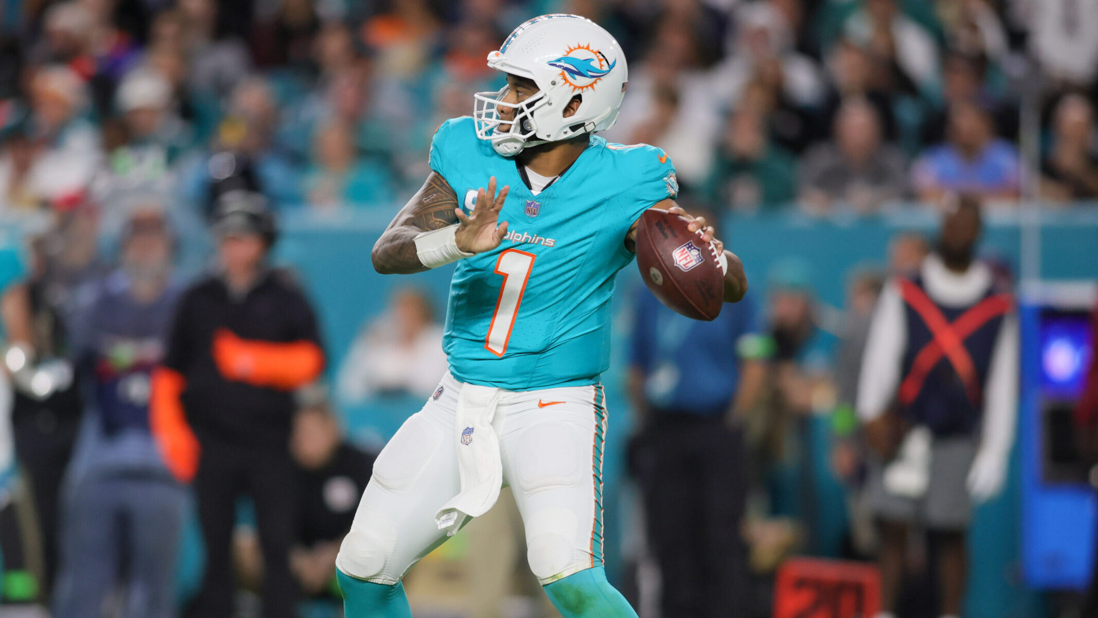 NFL: Tennessee Titans at Miami Dolphins
