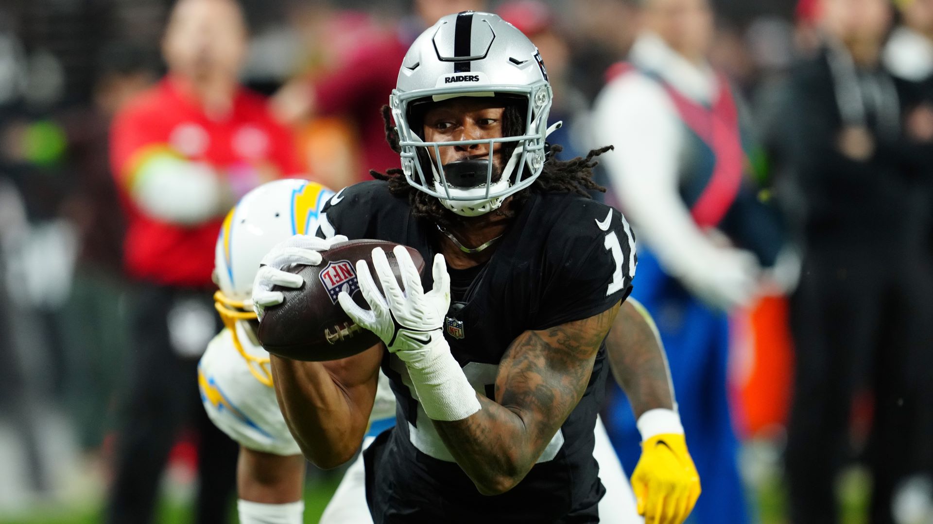 Las Vegas Raiders wide receiver Jakobi Meyers