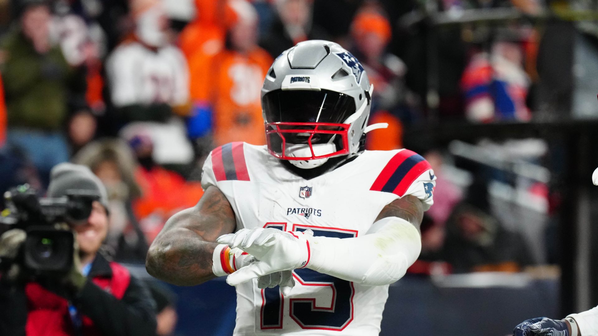 New England Patriots running back Ezekiel Elliott