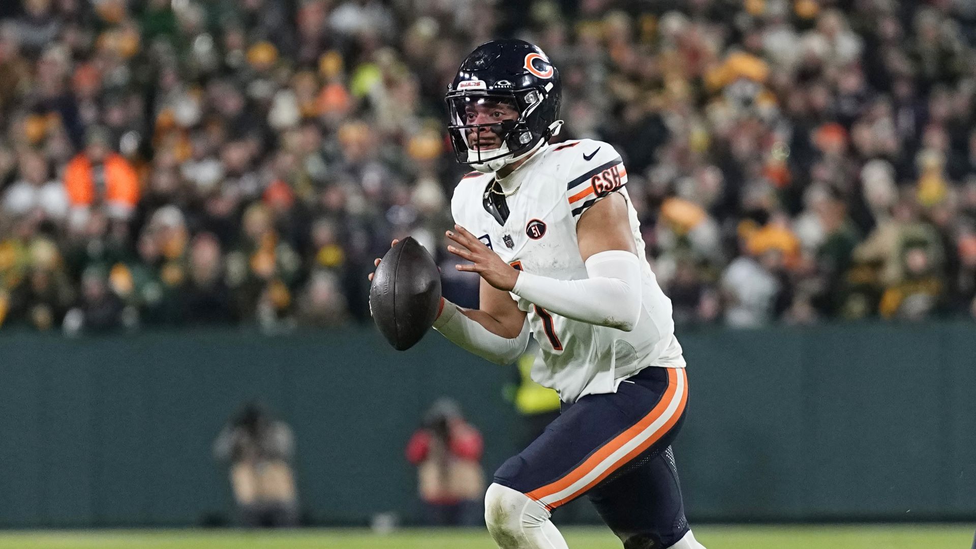Chicago Bears quarterback Justin Fields