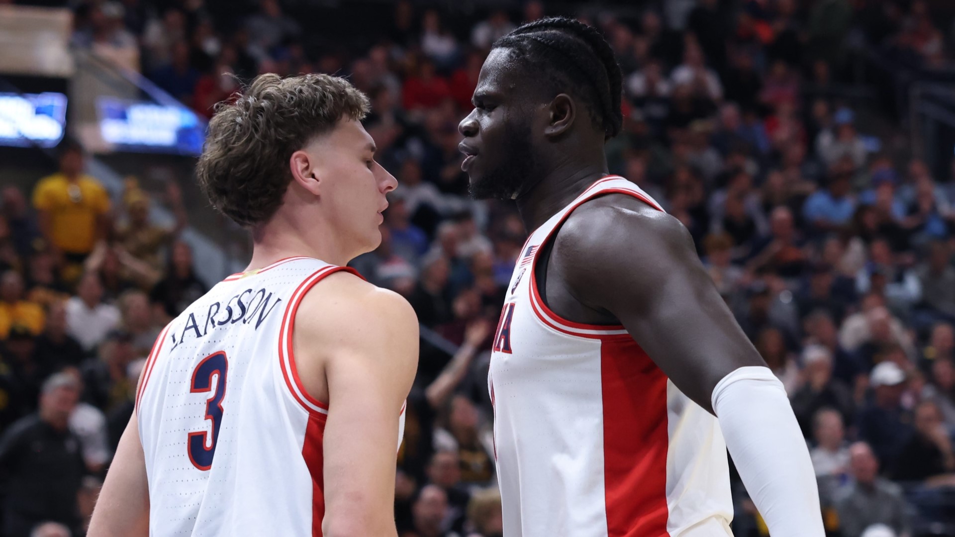 Arizona Wildcats center Oumar Ballo, guard Pelle Larsson
