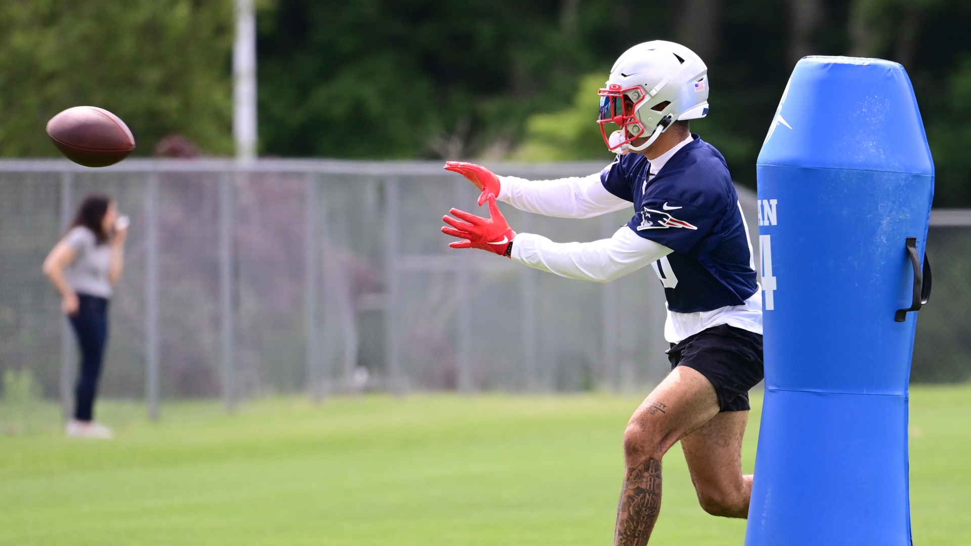 New England Patriots cornerback Christian Gonzalez