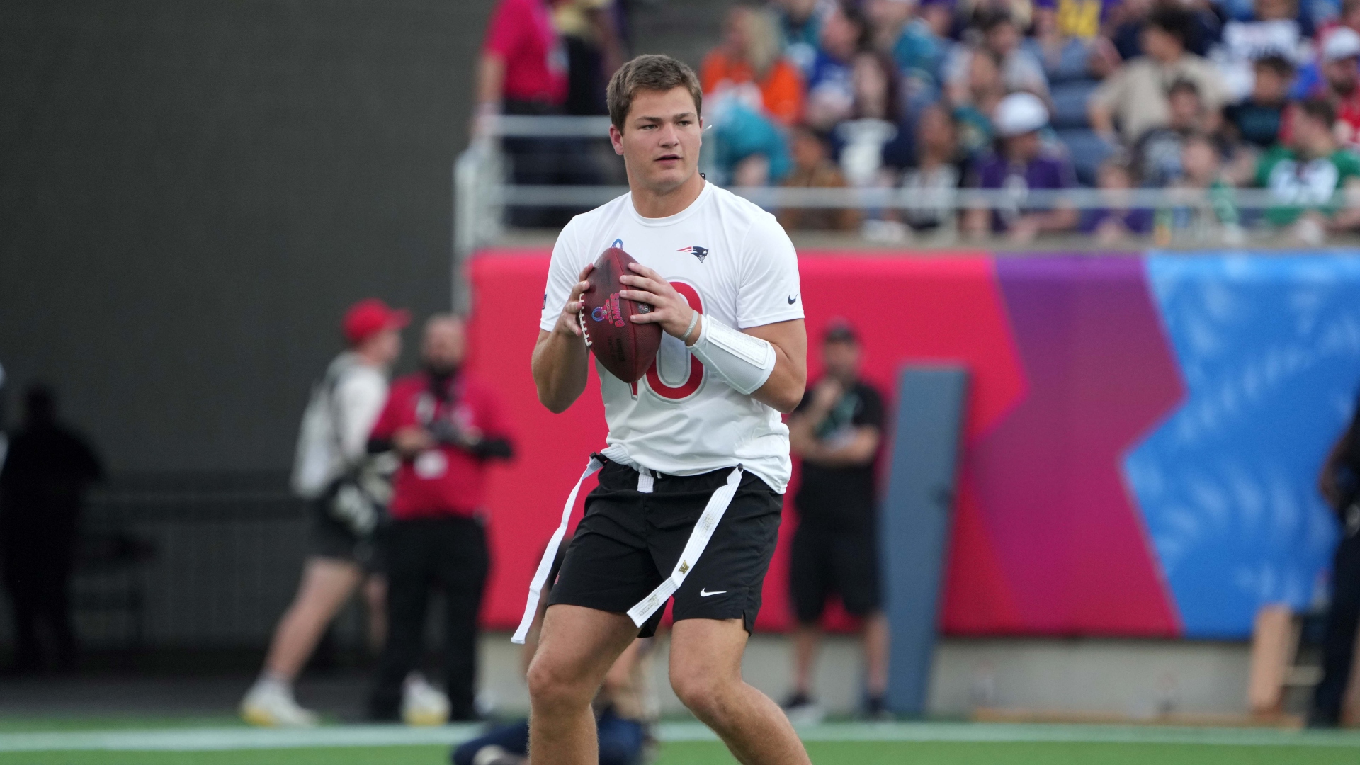 New England Patriots quarterback Drake Maye