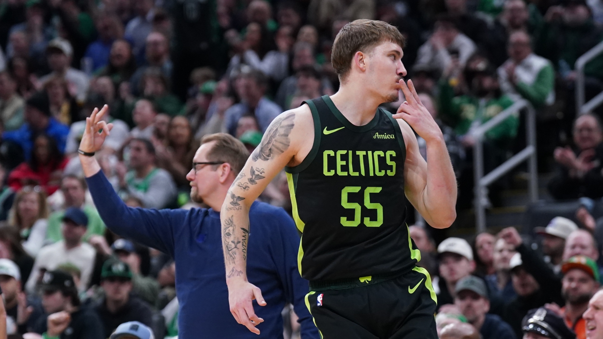Boston Celtics forward Baylor Scheierman
