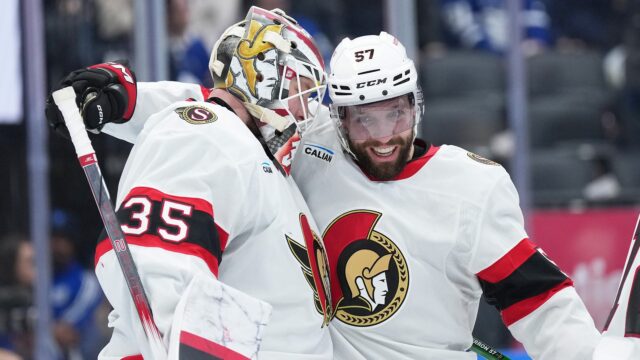 Former Bruins goalie Linus Ullmark
