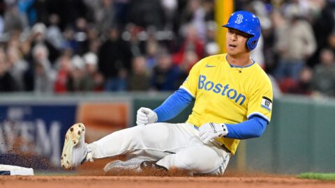 Boston Red Sox right fielder Rob Refsnyder