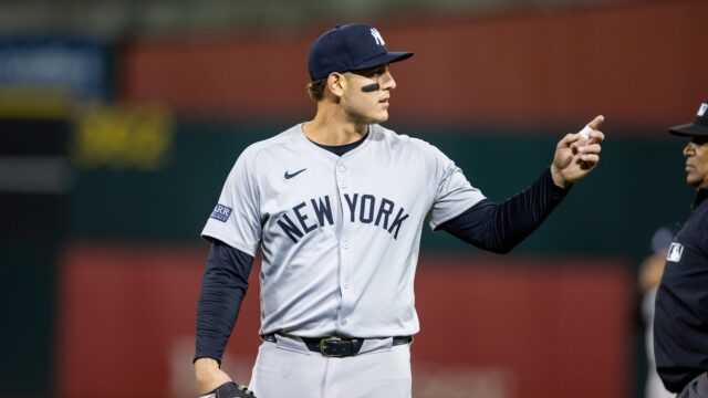 MLB first baseman Anthony Rizzo
