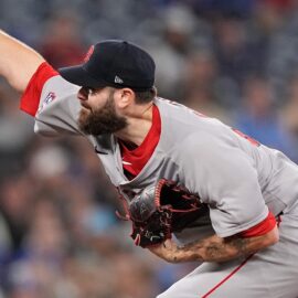 Boston Red Sox starting pitcher Lucas Giolito