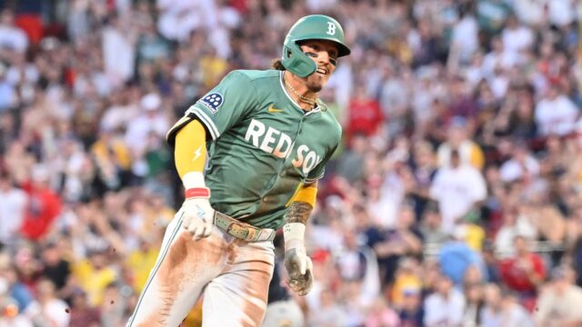 Boston Red Sox left fielder Jarren Duran