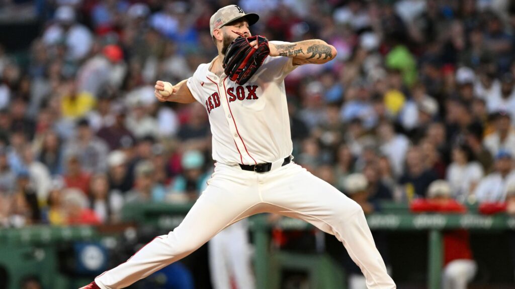 Red Sox Pitcher Shares What Makes Clubhouse Unique