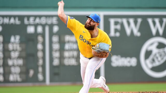 Boston Red Sox pitcher Lucas Giolito