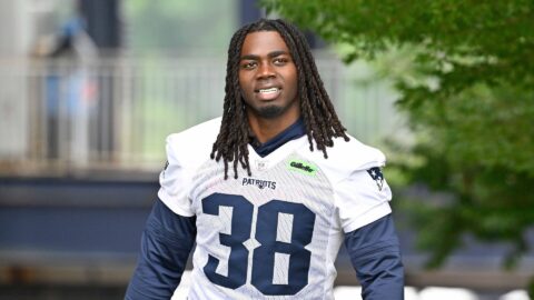 New England Patriots running back Rhamondre Stevenson