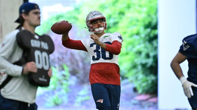 New England Patriots kicker Andres Borregales
