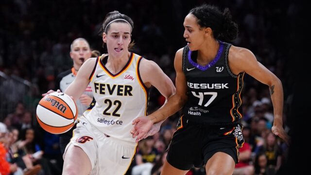 Indiana Fever guard Caitlin Clark