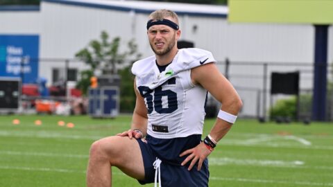 New England Patriots wide receiver Efton Chism III