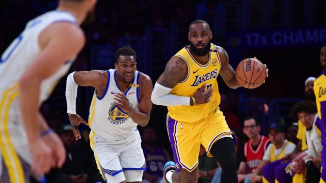 Los Angeles Lakers forward LeBron James, Golden State Warriors forward Kevon Looney
