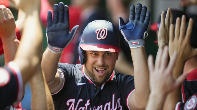 Washington Nationals first baseman Nathaniel Lowe