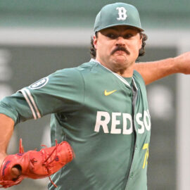 Boston Red Sox starting pitcher Payton Tolle