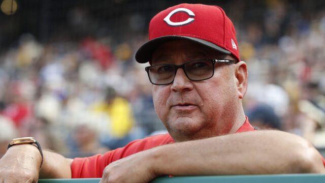 Cincinnati Reds manager Terry Francona