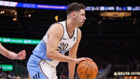 Power forward Georges Niang