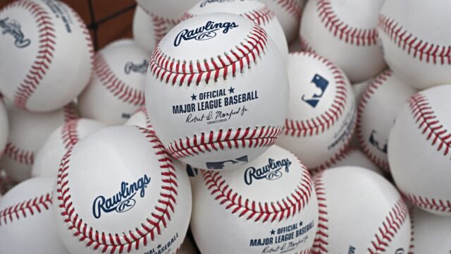 MLB baseballs