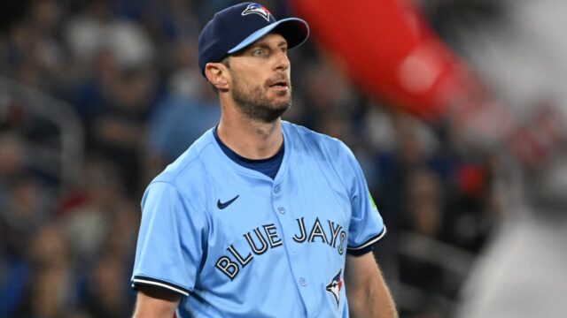 Toronto Blue Jays starting pitcher Max Scherzer