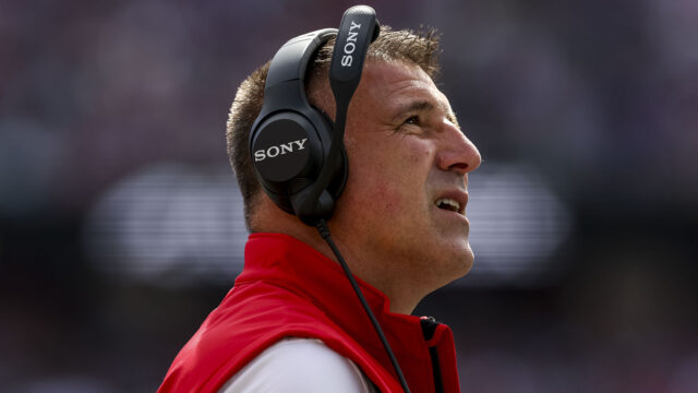 New England Patriots head coach Mike Vrabel