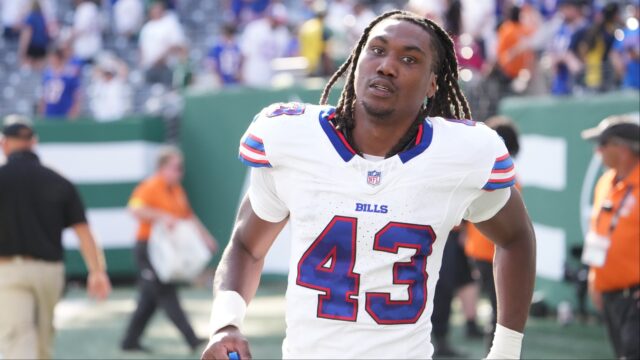 Buffalo Bills cornerback Dorian Strong