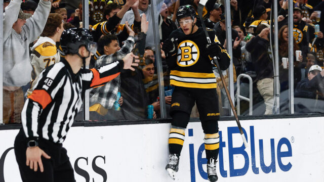 Boston Bruins defenseman Jordan Harris