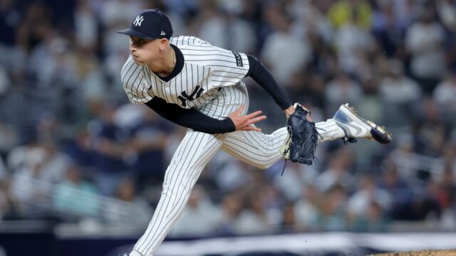 New York Yankees pitcher Luke Weaver