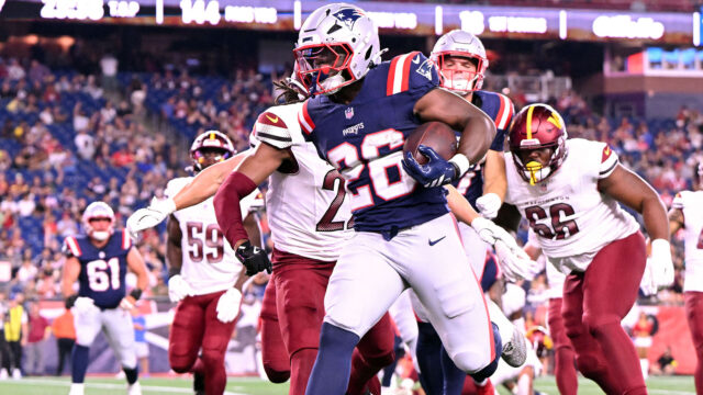 New England Patriots running back Terrell Jennings