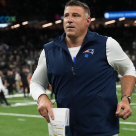 New England Patriots head coach Mike Vrabel