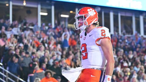 Clemson Tigers quarterback Cade Klubnik