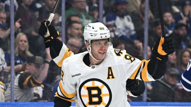 Boston Bruins forward David Pastrnak